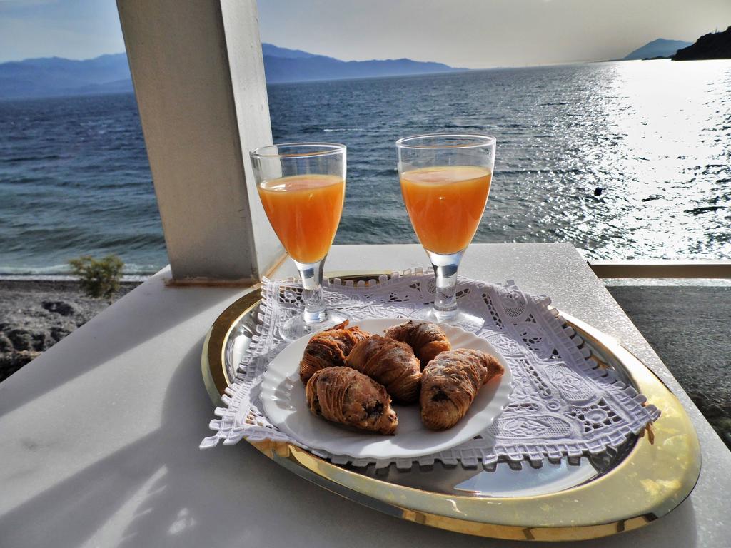 Villa Thalassa Szergúlasz-part Kültér fotó